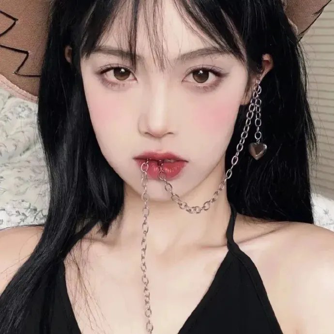 女集中营